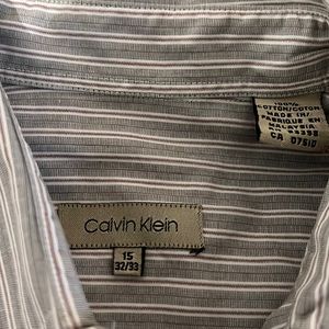 Calvin Klein Men's Dress Shirt Slim Fit Non-iron Herringbone
